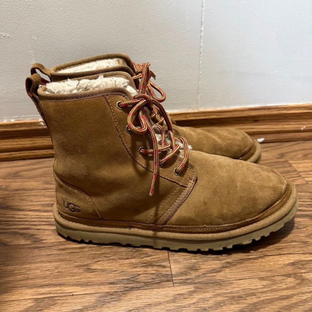 UGG Neumel Lace Up Boots Chestnut Suede Sheepskin Lined 1120728 Womens 11
